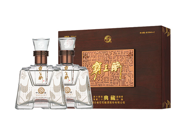 无锡石花酒回收霸王醉典藏礼盒70度石花霸王醉酒行情价格